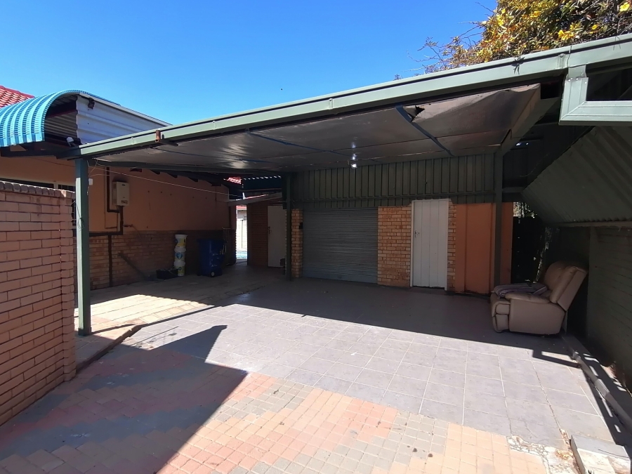 3 Bedroom Property for Sale in Orkney Park North West
